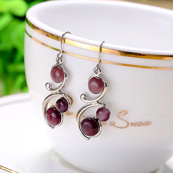 Antiqued Silver Boho Aubergine Gem Earrings - Picture 4 of 7